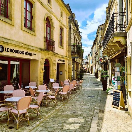 Logis Hotel Le Boudoir Belvès Exteriér fotografie