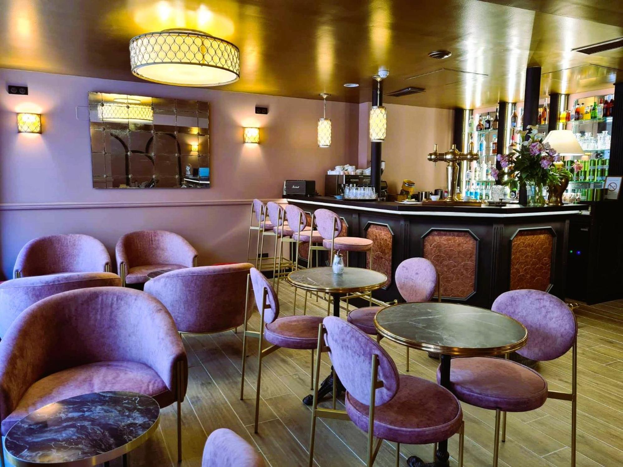 Logis Hotel Le Boudoir Belvès Exteriér fotografie