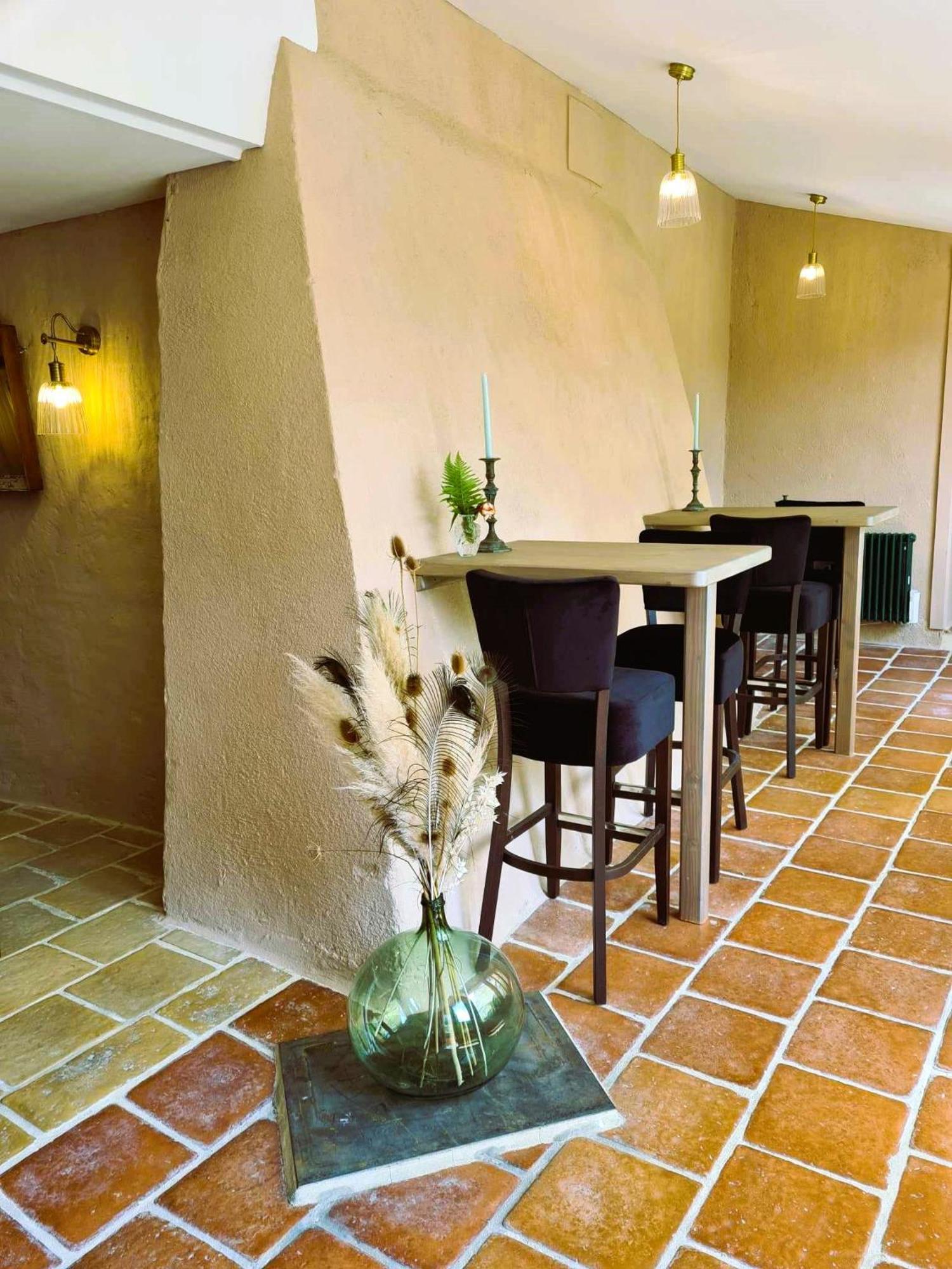 Logis Hotel Le Boudoir Belvès Exteriér fotografie